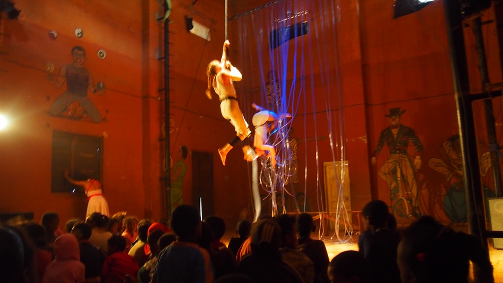 Cirkus Xanti - Festival I'Trotra