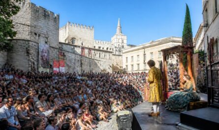 découvrez cugnaux en plein essor culturel avec un focus sur la scène mythique du festival d’avignon, un rendez-vous incontournable des arts vivants.