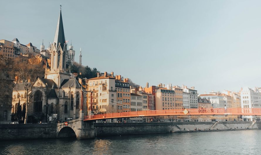 Spectacle Lyon Humour Août 2025 – Programme et Réservation